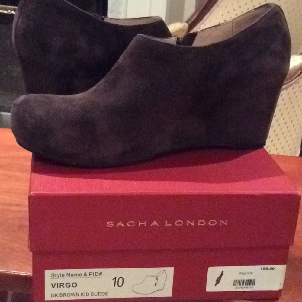 Sasha London Virgo  shoe bootie brown suede 3”wedge size 10 side zip